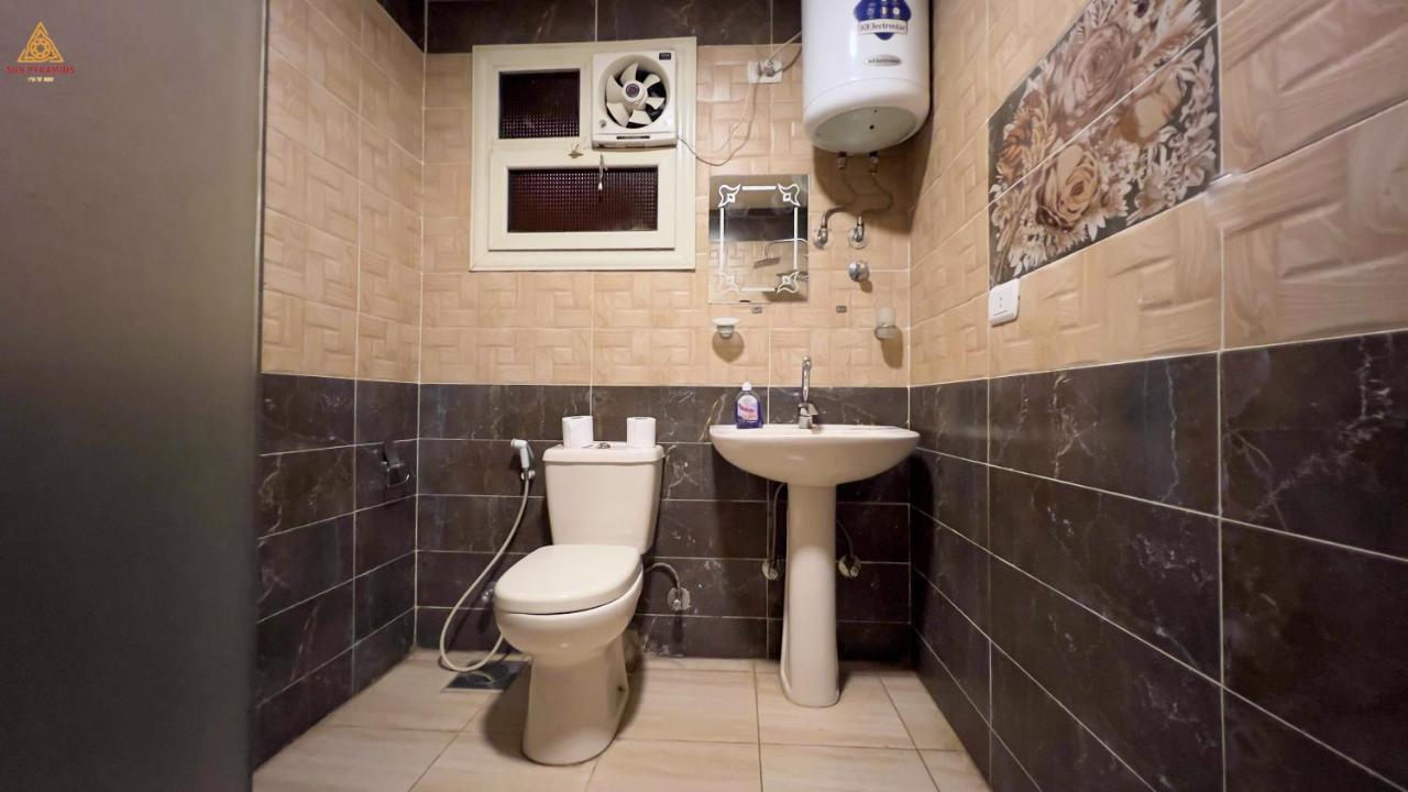 Full Pyramids View Apartment With Balcony For 8 P Kafrat al Jabal Экстерьер фото