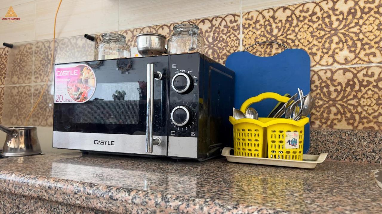 Full Pyramids View Apartment With Balcony For 8 P Kafrat al Jabal Экстерьер фото