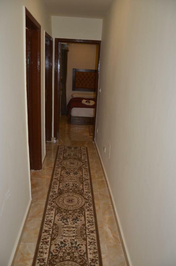 Full Pyramids View Apartment With Balcony For 8 P Kafrat al Jabal Экстерьер фото